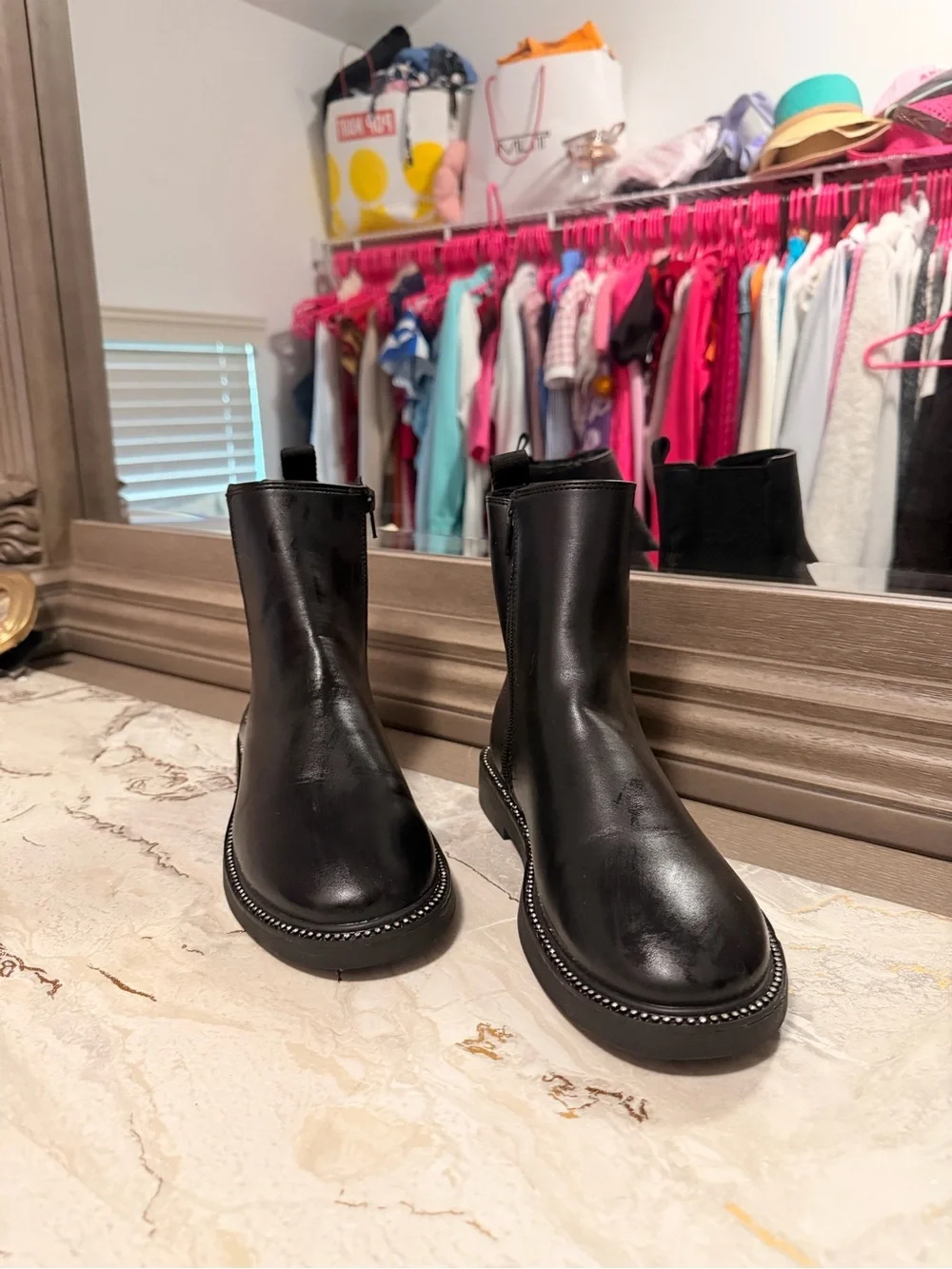 Zara Black Leather Chukka Boots with Studded Sole